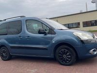 Gebraucht Citroën Berlingo SELECTION 92 PS (67 kW) 2013 Blau Van / Kleinbus