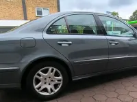 Gebraucht Mercedes E220 170 PS (125 kW) 2007 Grau Limousine