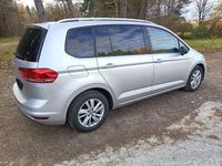 Gebraucht VW Touran 150 PS (110 kW) 2019 Silber Van / Kleinbus