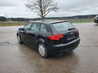 gebraucht Audi A3 Sportback 2.0 TDI 125kW Attraction