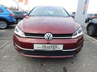 Gebraucht VW Golf VII Highline 150 PS (110 kW) 2019 Rot metallic Kombi