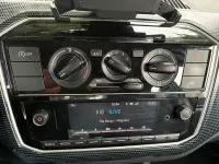 Gebraucht VW up! 65 PS (47 kW) 2021 Weiß Kleinwagen
