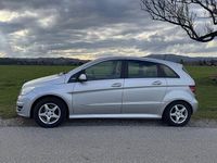 Gebraucht Mercedes B170 116 PS (85 kW) 2009 Silber Van / Kleinbus