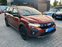 Gebraucht Dacia Jogger Extreme 94 PS (69 kW) 2024 Terracottabraun (metallic) Van / Kleinbus