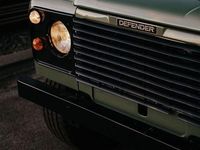 Gebraucht Land Rover Defender 84 PS (61 kW) 1987 Grün SUV
