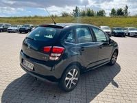 Gebraucht Citroën C3 SELECTION 82 PS (60 kW) 2016 Schwarz Kleinwagen