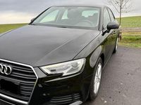 Gebraucht Audi A3 116 PS (85 kW) 2016 Schwarz Limousine
