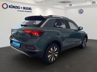 Gebraucht VW T-Roc Move 150 PS (110 kW) 2023 Petroleum blue metallic SUV