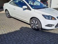 Gebraucht Ford Focus Cabriolet Titanium 145 PS (106 kW) 2010 Weiß Cabrio