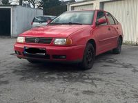 Gebraucht VW Polo 1998 Rot Limousine