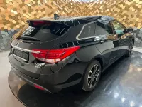 Gebraucht Hyundai i40 141 PS (103 kW) 2017 Phantom black Kombi
