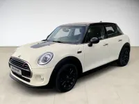 Gebraucht Mini Cooper 136 PS (100 kW) 2019 Weiß Kleinwagen