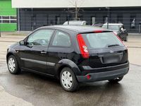 Gebraucht Ford Fiesta 94 PS (69 kW) 2006 Schwarz Kleinwagen