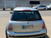 Usata Mini Cooper 90 CV (66 kW) 2004 Argento Utilitaria