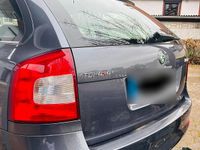 Gebraucht Skoda Octavia 2010 Grau Kombi