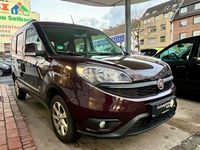 Gebraucht Fiat Doblò Lounge 120 PS (88 kW) 2016 Rot Van / Kleinbus