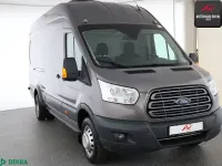 Gebraucht Ford Transit 170 PS (125 kW) 2016 Brisbane braun Van / Kleinbus