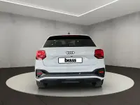 Neu Audi Q2 Ambiente 150 PS (110 kW) 2026 Gletscherweiß metallic SUV