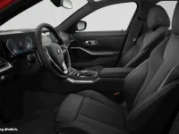 Gebraucht BMW 330 Performance 245 PS (180 kW) 2023 Rot Kombi