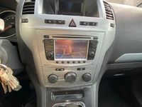 Gebraucht Opel Zafira 125 PS (91 kW) 2012 Schwarz Van / Kleinbus