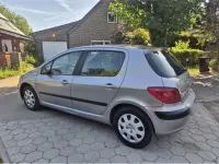 Gebraucht Peugeot 307 109 PS (80 kW) 2003 Silber Kleinwagen
