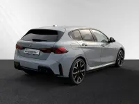Gebraucht BMW 120 M Sport 163 PS (119 kW) 2025 Brooklyn grau metallic Kleinwagen
