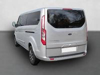 Gebraucht Ford Tourneo Titanium 131 PS (96 kW) 2022 Silber Kombi