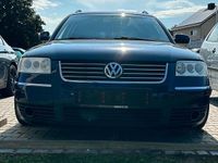 Gebraucht VW Passat 193 PS (141 kW) 2001 Blau Kombi