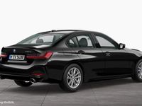 Gebraucht BMW 330e 184 PS (135 kW) 2024 Schwarz ii Limousine