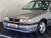 Gebraucht Opel Vectra 90 PS (66 kW) 1994 Grau Limousine