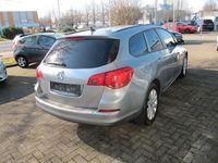 Gebraucht Opel Astra Edition 110 PS (80 kW) 2015 Silber Kombi
