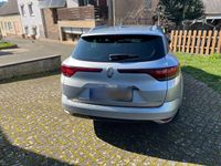 Gebraucht Renault Mégane GrandTour Intens 140 PS (102 kW) 2022 Silber Kombi
