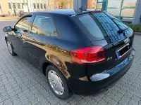 Używany Audi A3 Attraction 105 KM (77 kW) 2012 Czarny Hatchback