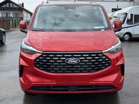 Neu Ford Tourneo Titanium 170 PS (125 kW) 2026 Rot Van / Kleinbus