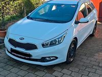Second-hand Kia Ceed 99 CP (72 kW) 2013 Alb Hatchback