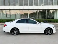 Gebraucht Mercedes E350 AMG line 258 PS (189 kW) 2017 Weiß Limousine