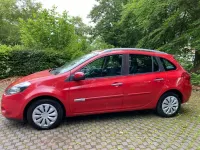 Gebraucht Renault Clio II 75 PS (55 kW) 2009 Rot Limousine