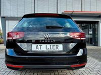 Gebraucht VW Passat Conceptline 150 PS (110 kW) 2022 Schwarz Kombi