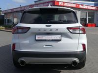 Gebraucht Ford Kuga 150 PS (110 kW) 2020 Weiß SUV