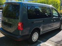 Usata VW Caddy 102 CV (75 kW) 2016 Grigio Monovolume