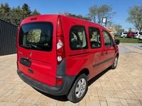 Gebraucht Renault Kangoo 68 PS (50 kW) 2016 Rot Van / Kleinbus