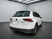 Gebraucht VW Tiguan 150 PS (110 kW) 2022 Weiß SUV