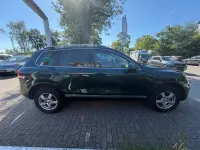 Gebraucht VW Touareg 239 PS (175 kW) 2011 Grün SUV