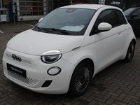Gebraucht Fiat 500e 86 kW (118 PS) 2024 Arktis weiß Kleinwagen
