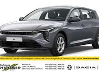 Neu Kia K4 Vision 150 PS (110 kW) 2026 Stahlgrau metallic Limousine