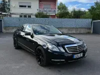 Gebraucht Mercedes E300 Avantgarde 231 PS (169 kW) 2013 Schwarz Limousine