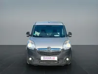 Gebraucht Opel Combo 105 PS (77 kW) 2017 Silber Van / Kleinbus