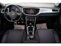 Gebraucht VW T-Roc Active 150 PS (110 kW) 2021 White silver (metallic) SUV