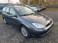 Usata Ford Focus 101 CV (74 kW) 2004 Grigio Station wagon