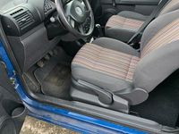 Usata VW Fox 75 CV (55 kW) 2005 Blu Utilitaria
